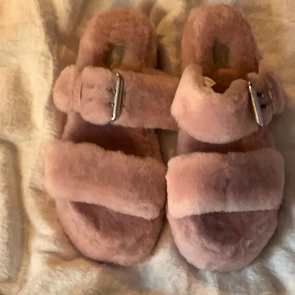 Pink Fuzzy Sandals with Buckle